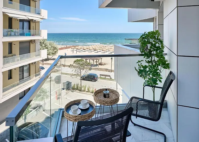 Infinity By Sea Apartment Beach Resort - Parking